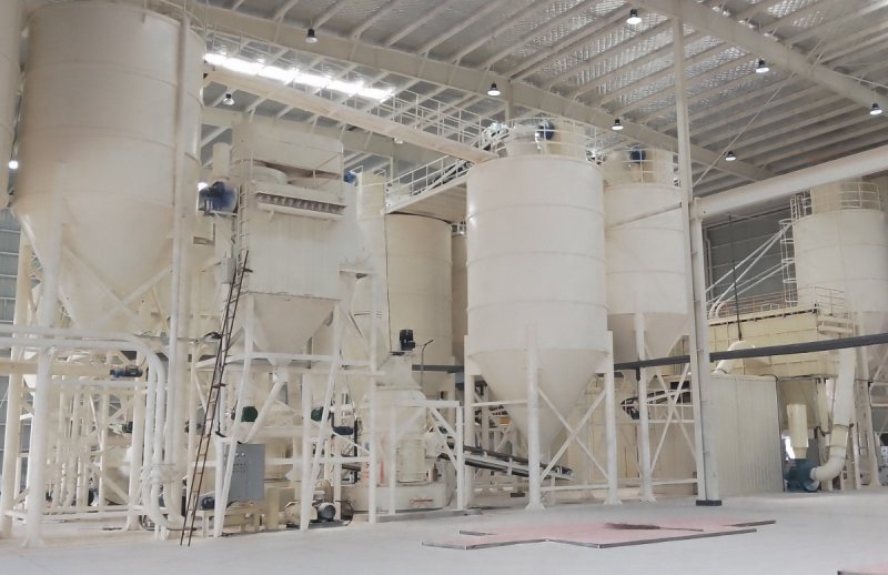 142751_521641_procont.jpg 桂林礦機砂粉一體機客戶設備現場.jpg